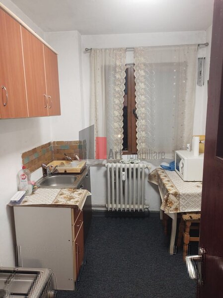 Turnu Magurele, Pasajul Europa Unita, vanzare apartament 3 camere.